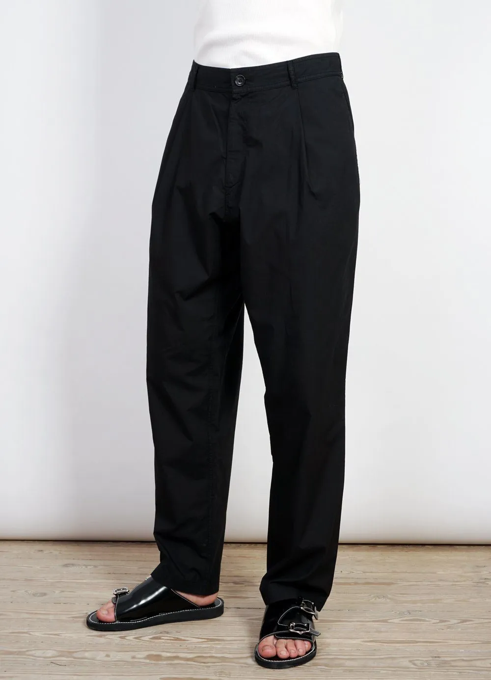 EIGIL | Light Wide Cut Summer Trousers | Black