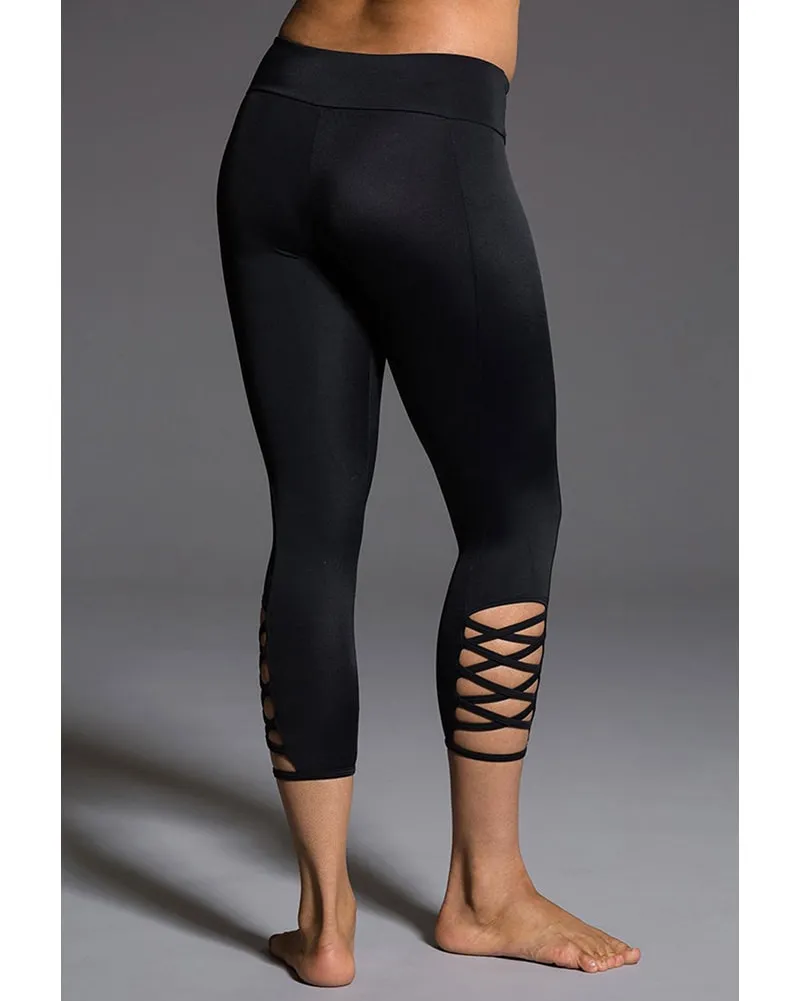 Onzie Weave Capri Legging - 289 Womens - Black